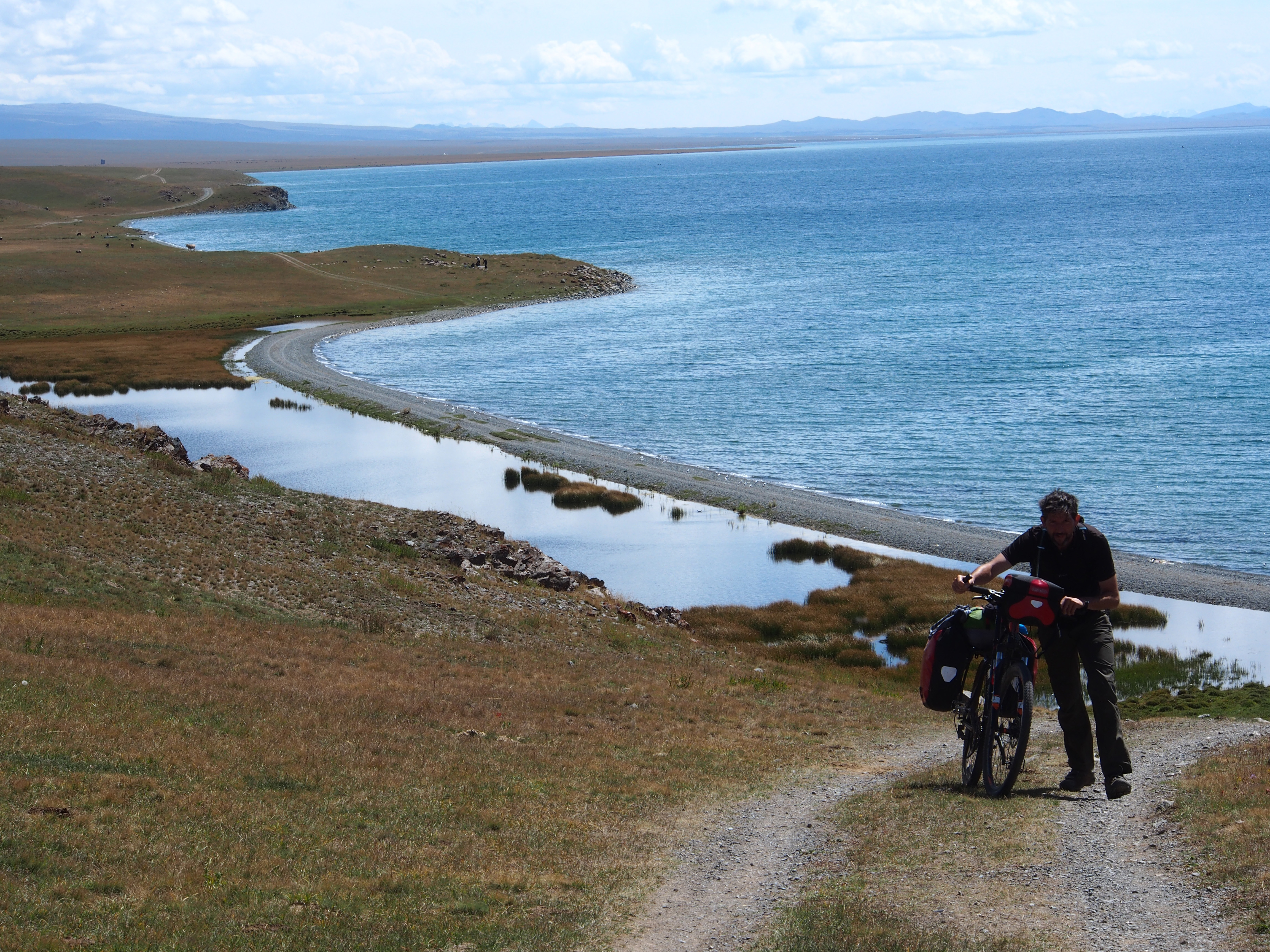 Rive ouest du Lac Song Koul